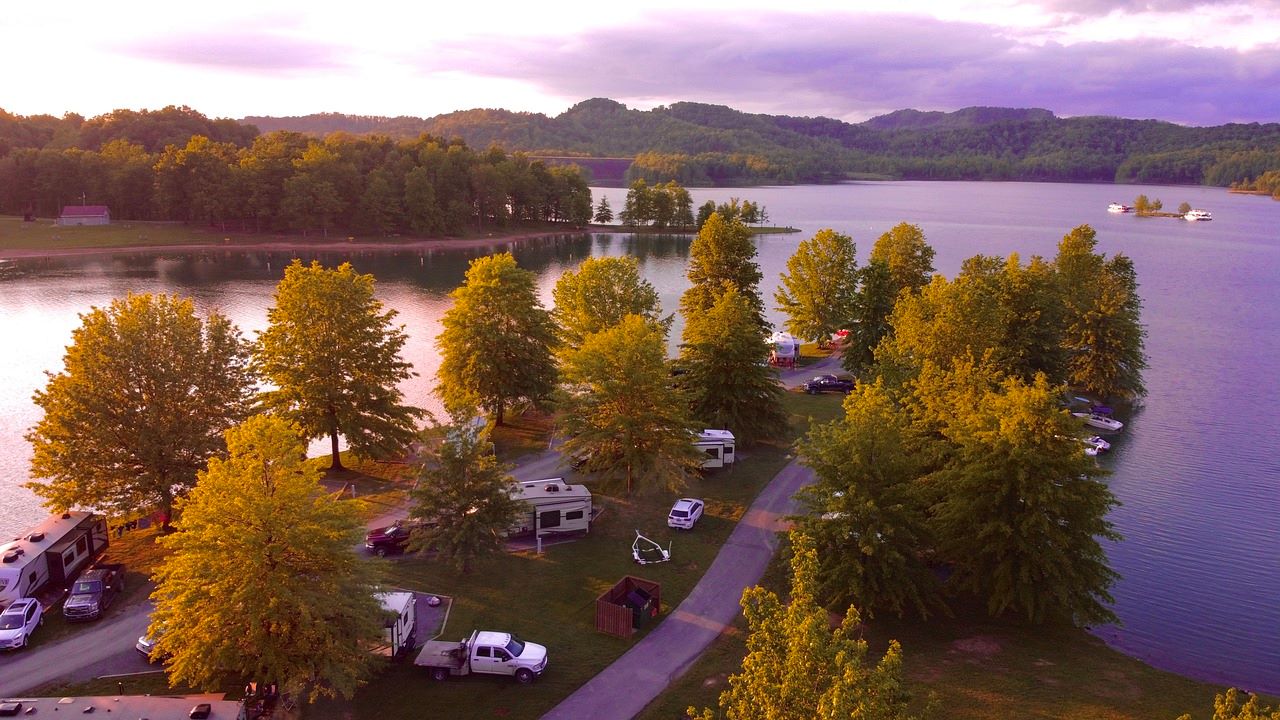 RVs in Lake View