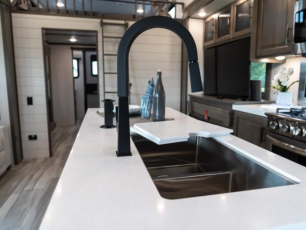 2 Storey RV