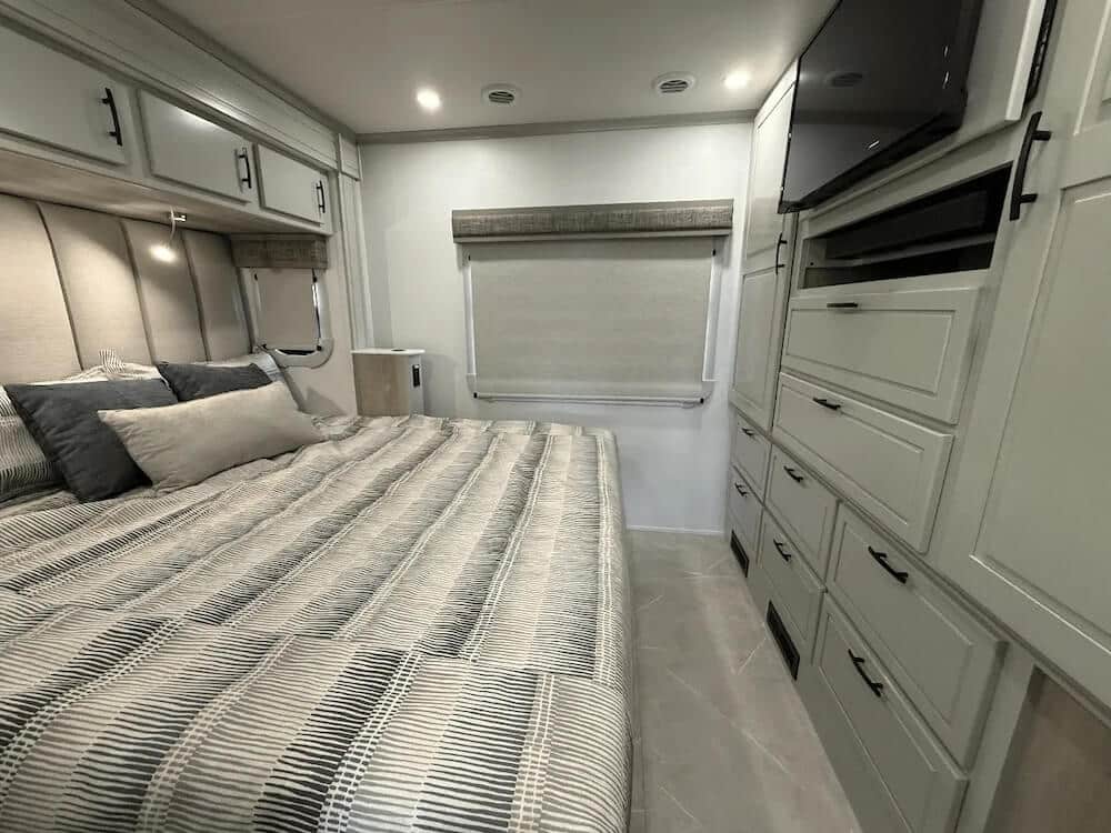 Class C RVs with King Beds